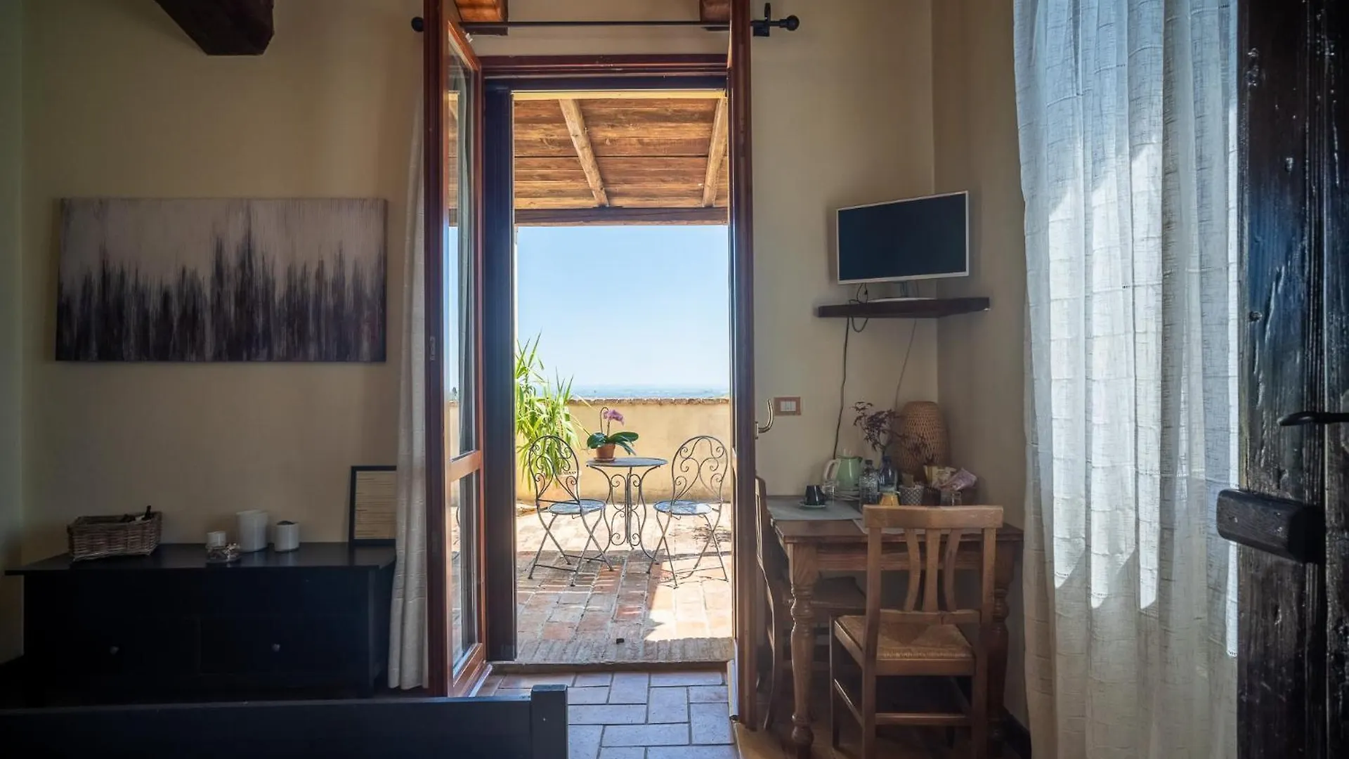 Il Castellaro Bed & Breakfast Borghi 0*,