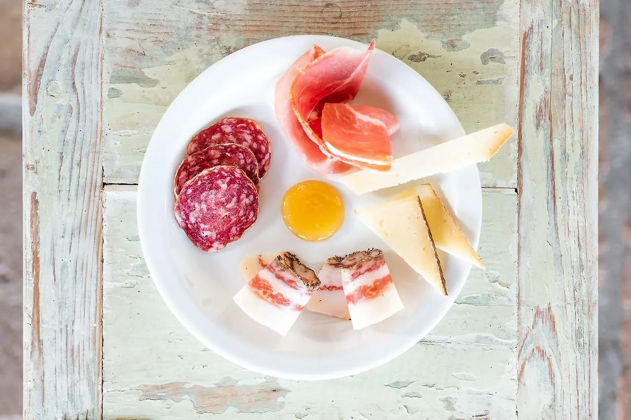 Il Castellaro Bed & Breakfast Borghi