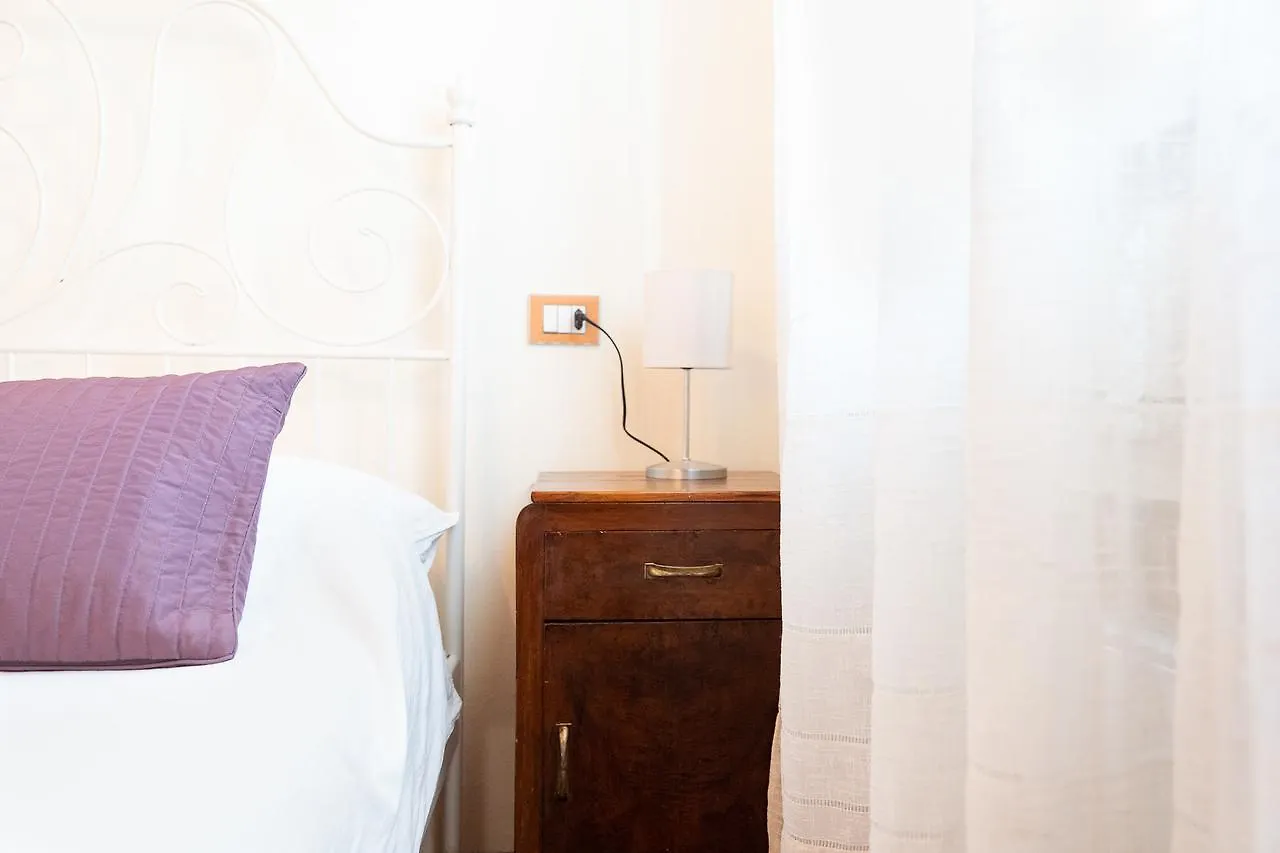 Il Castellaro Bed & Breakfast Borghi